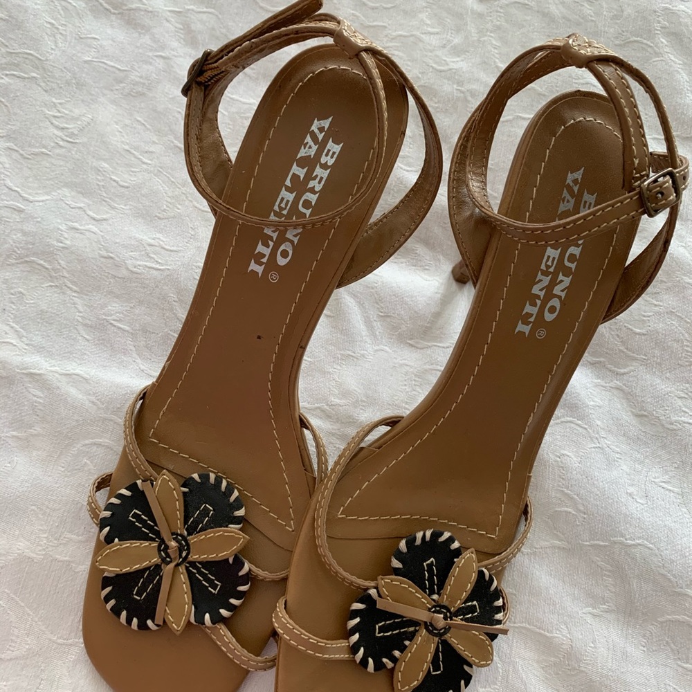 Beige high heel shoes by Bruno Valenti size 8.5